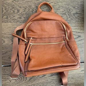 Kattee leather backpack